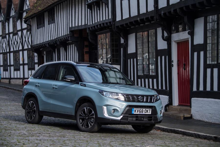  Suzuki Vitara SZ5 2018 года  (UK) (фото 13 из 27)
